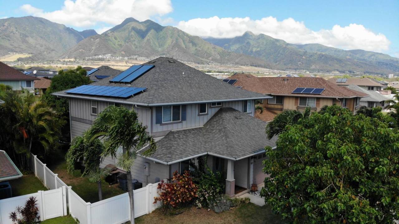 5 Bedroom 3 Bathroom Home in Na Hoku in Maui Lani